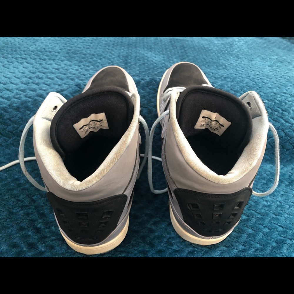 Men’s Nike basketball (Jordan’s) shoes